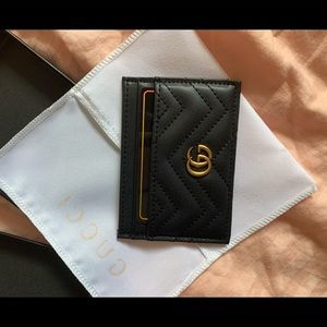 black cardholder